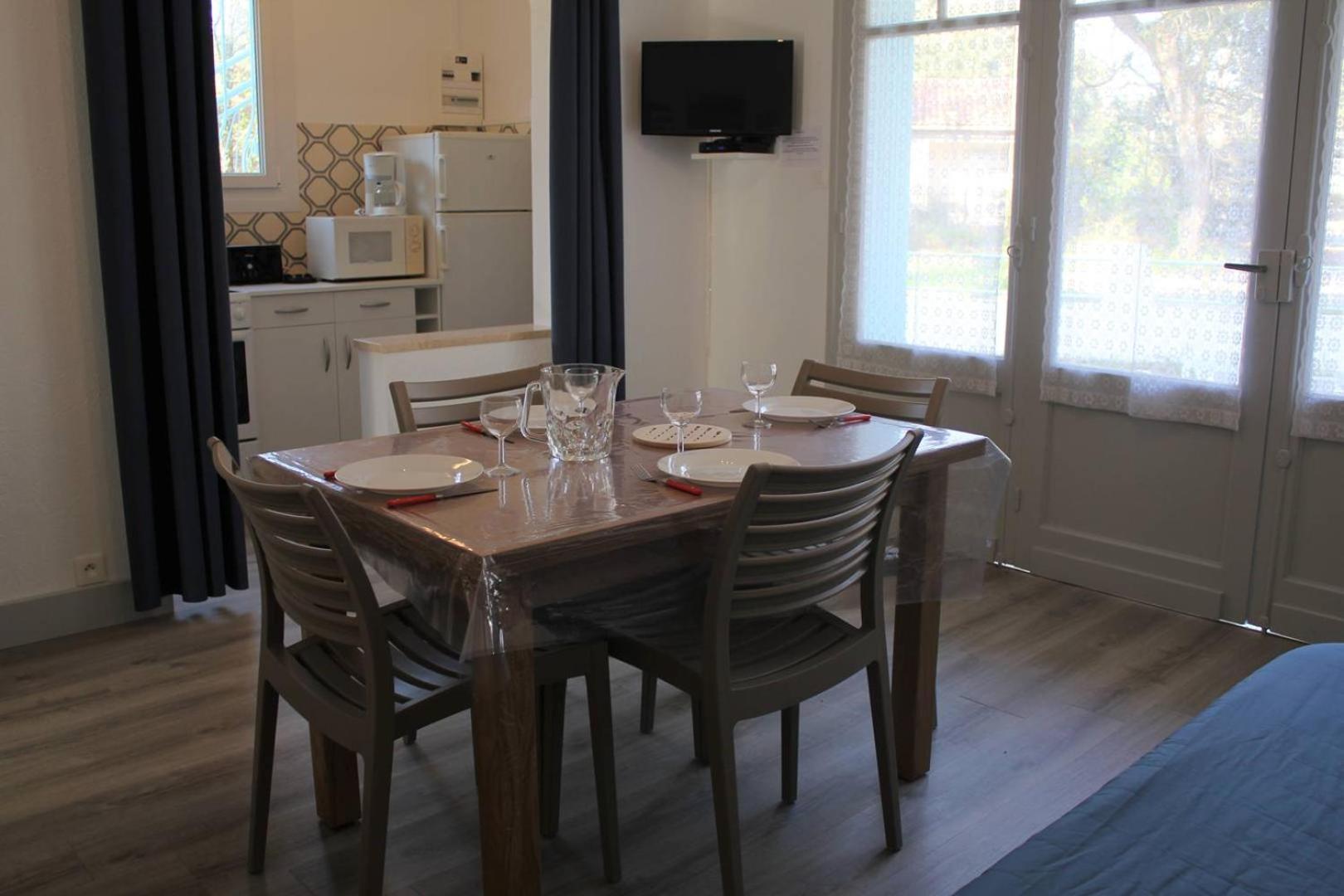 Ronce-les-Bains - APPARTEMENT REZ-DE-CHAUSSÉE droit - 90m de la PLAGE Extérieur photo